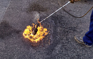 Neston flat roofing repairs